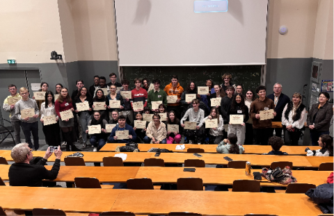 élèves de terminale et leurs tuteurs 